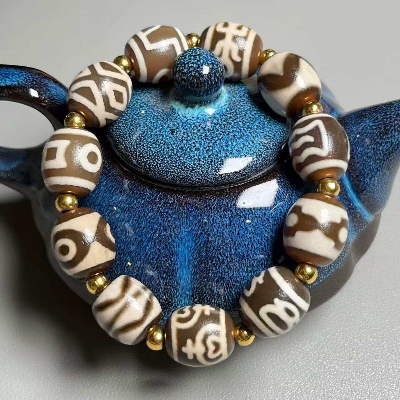 Tibetan mantra-pattern Dorje dzi-like blessing bead bracelet culturally handcrafted Tibetan prayer auspicious bracelet